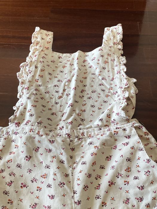 Macacão Bege Florido