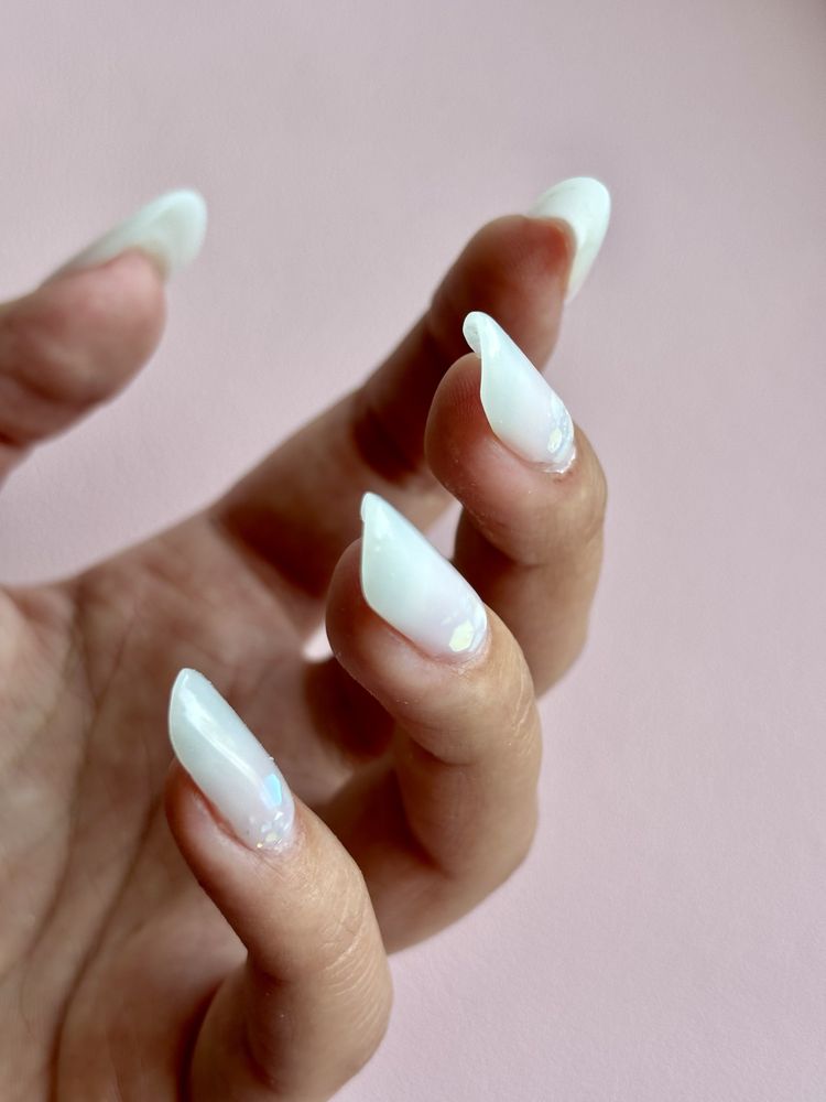 Unhas de gel e verniz gel
