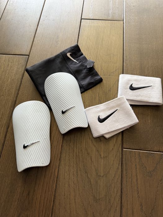 Футбольні щітки Naik