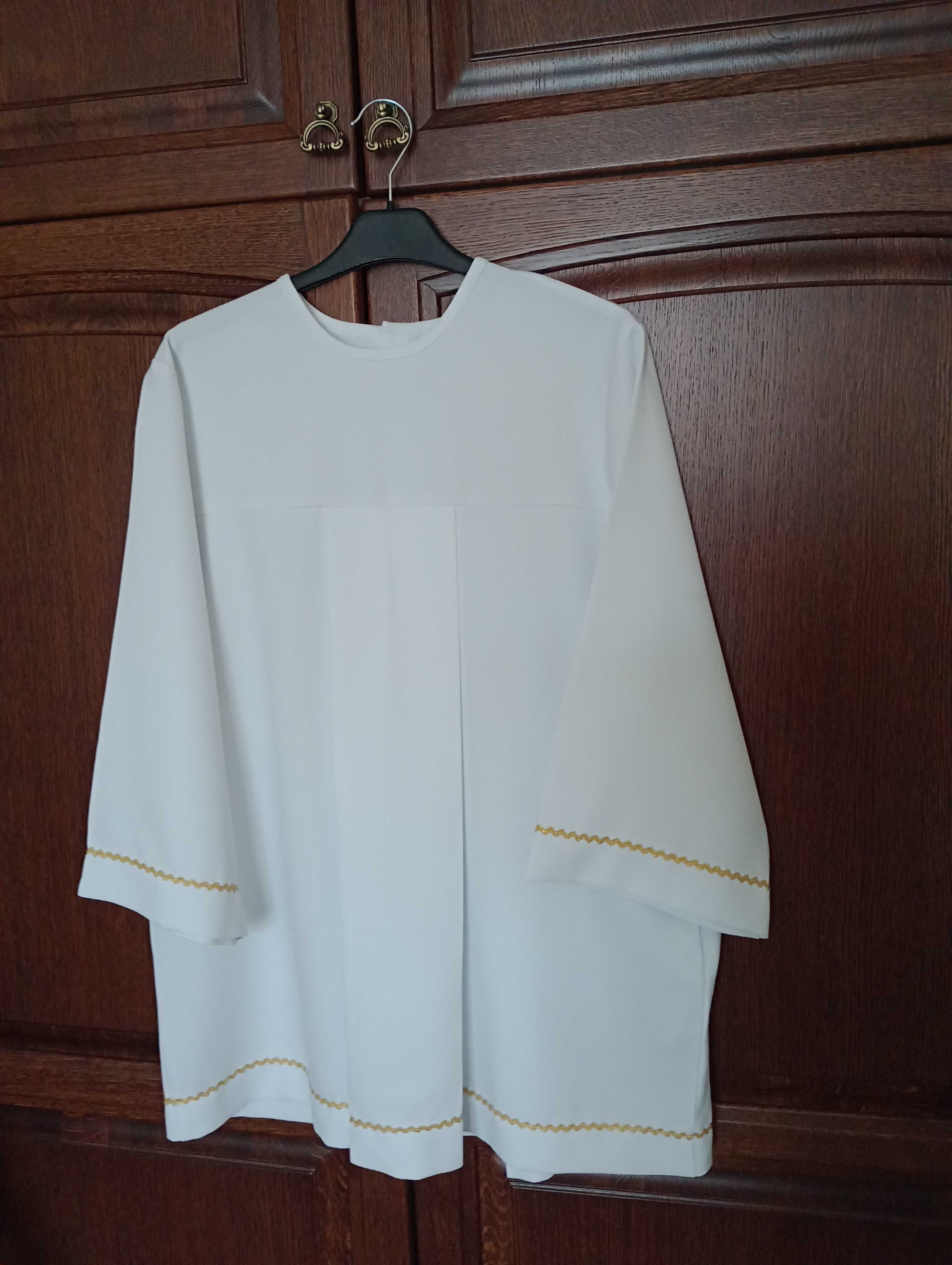 komża /komeżka/liturgiczny strój komunijny