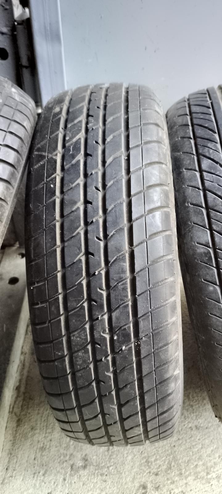 Продам резину 185/60 R14