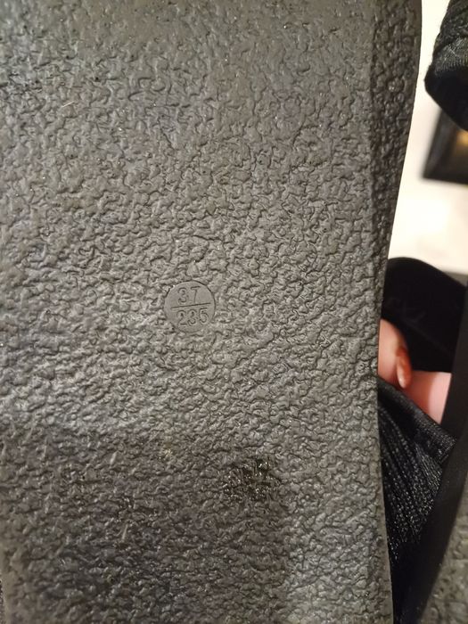 Босоніжки для хлопця підлітка