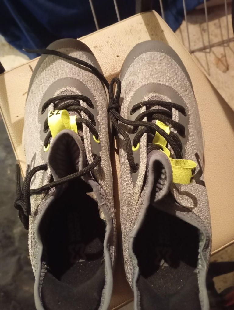 Sapato bikeira Kevlar 44