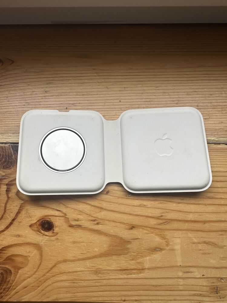Ładowarka Apple MagSafe Duo