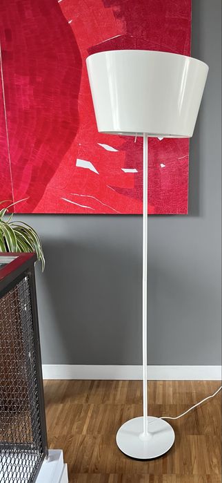 Lampa podłogowa Kulla