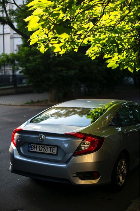 Honda civic x / 10  2018 хонда сивик