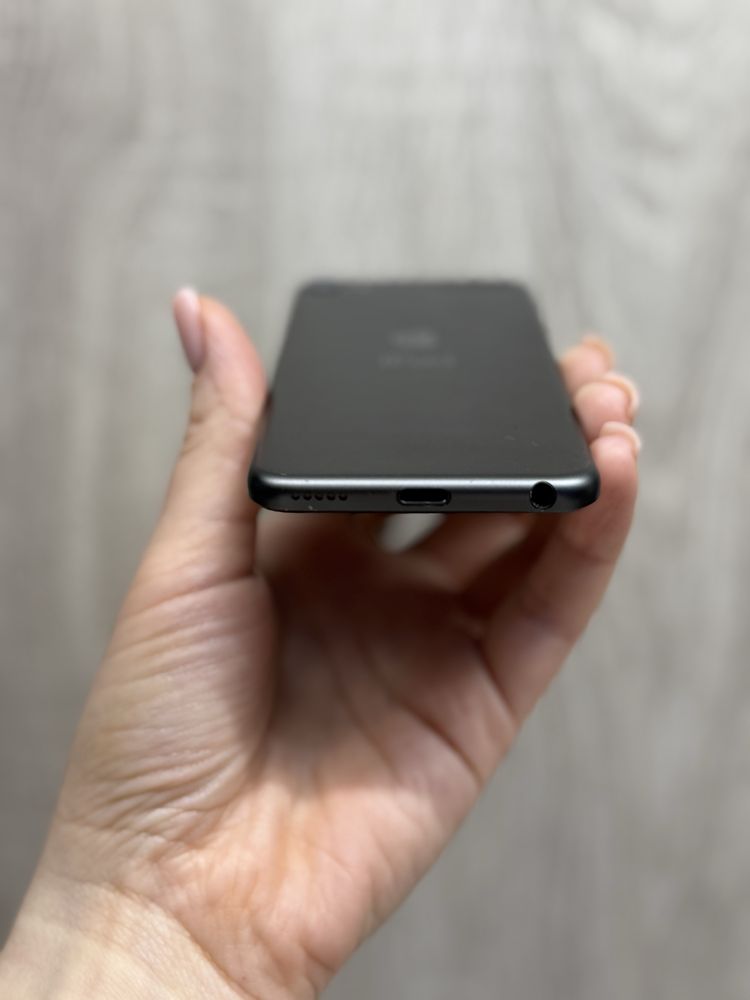 Apple iPod 6 16 Gb