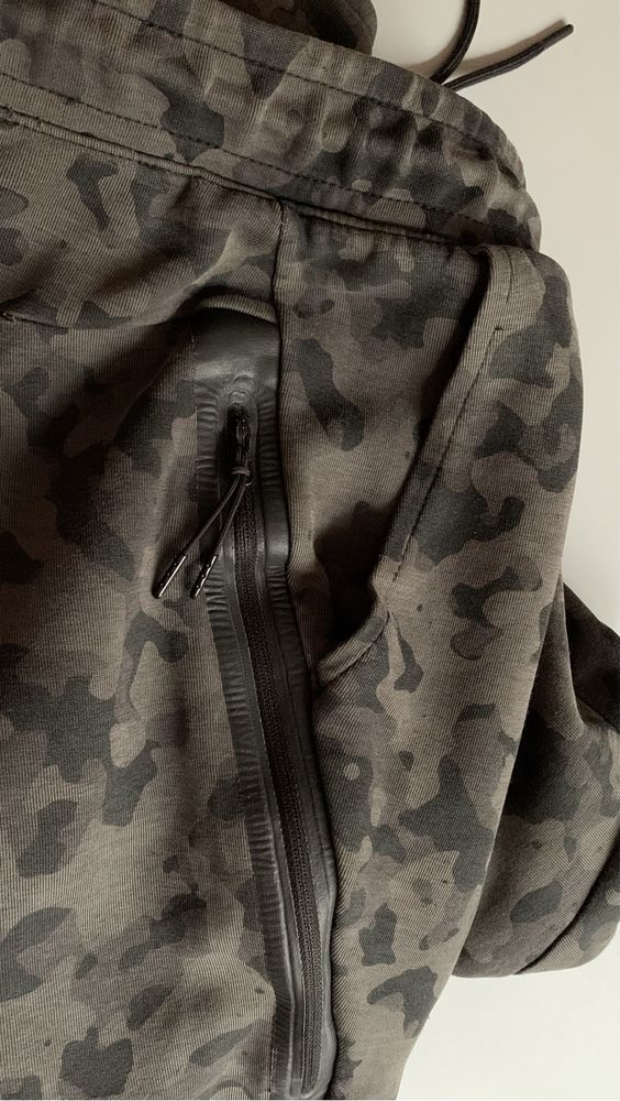 Штаны Nike Tech Fleece NSW Camo