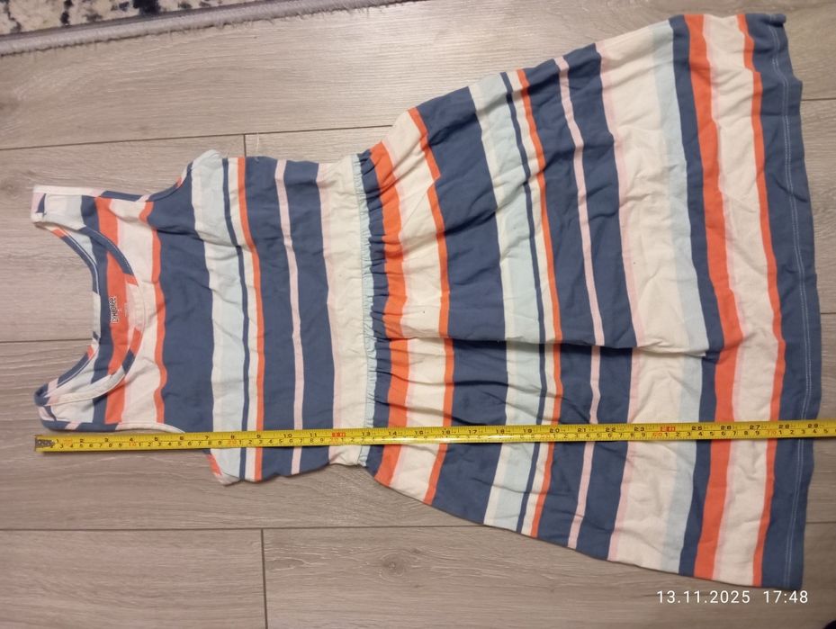 Sukienka dziewczęca rozm. L