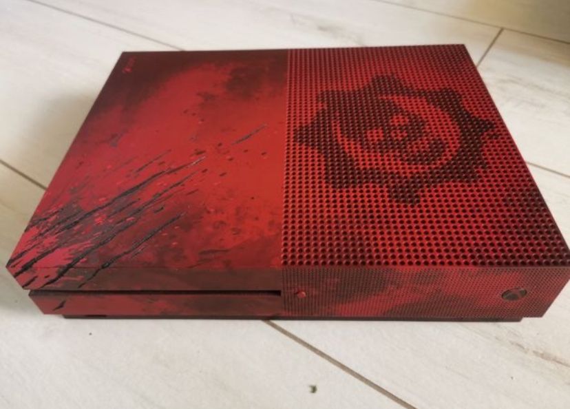 Xbox one s 2tb limeted edition gears of war 4