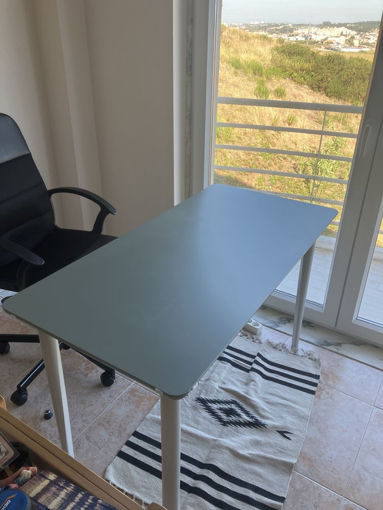 Mesa escritório AMLIDEN