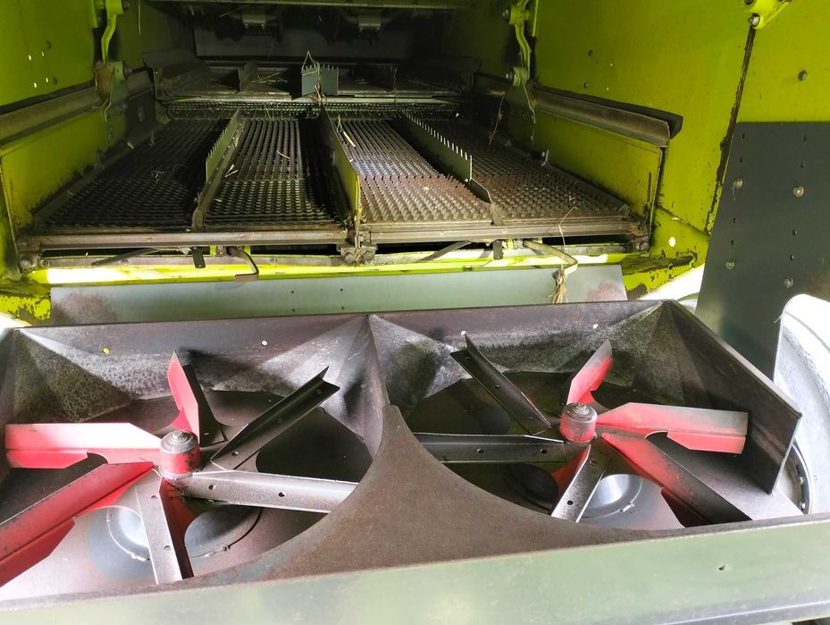 Class Dominator 98s perkins