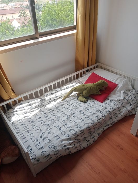 Cama de criança Ikea