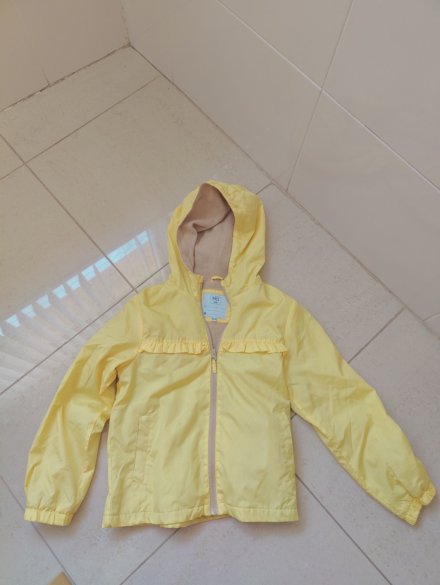 Casaco menina amarelo