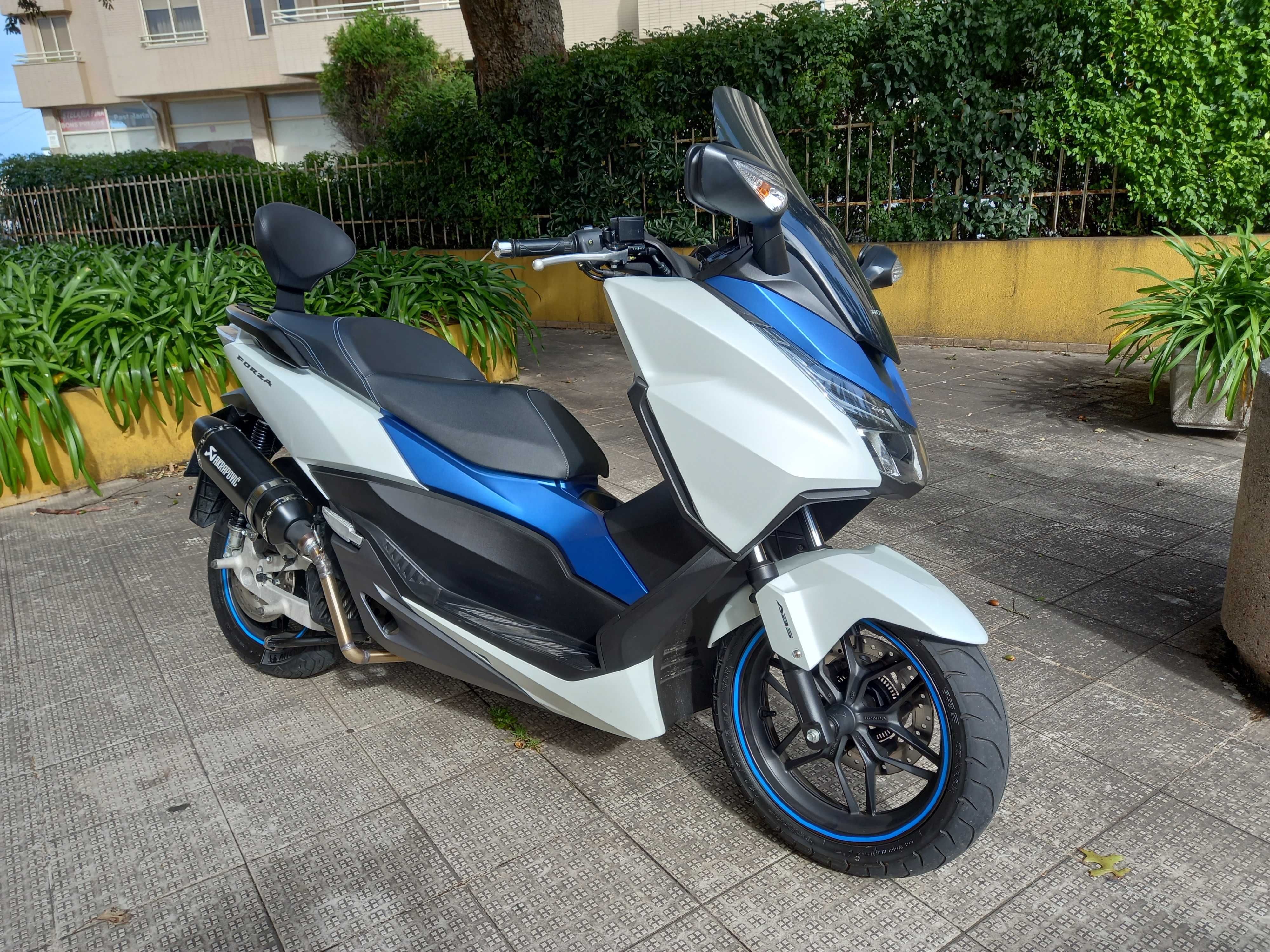 Honda forza 125 branco perola