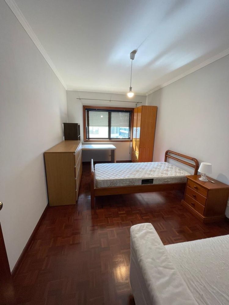 Apartamento t3 pedrouços aluguer
