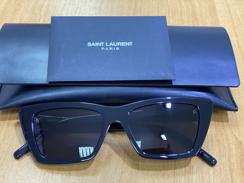 Yves Saint Lauren Mica