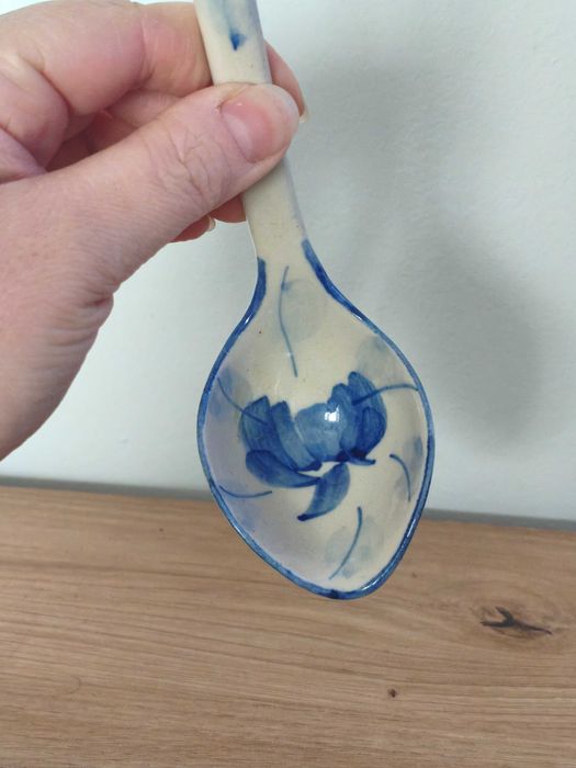 Łyżka wazowa ceramika Koło wzór kobalt