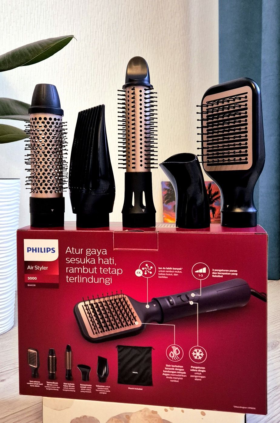 Фен-щітка Philips серії 5000 BHA530/00