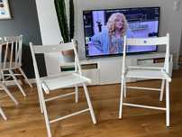 Dwa składane krzesła Ikea białe