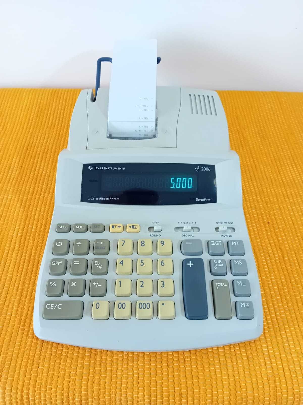 Calculadora Texas Instruments E-2006 - NOVA! + Rolos Oferta