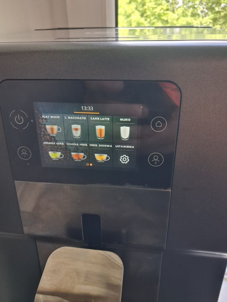 Ekspres KRUPS Intuition Preference+ EA875U10