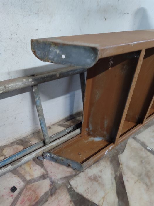 Vendo escada em ferro