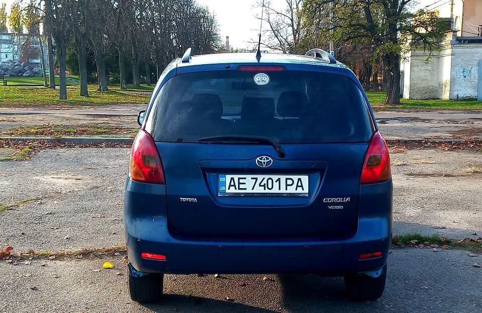 Продам Toyota Corolla  Verso.