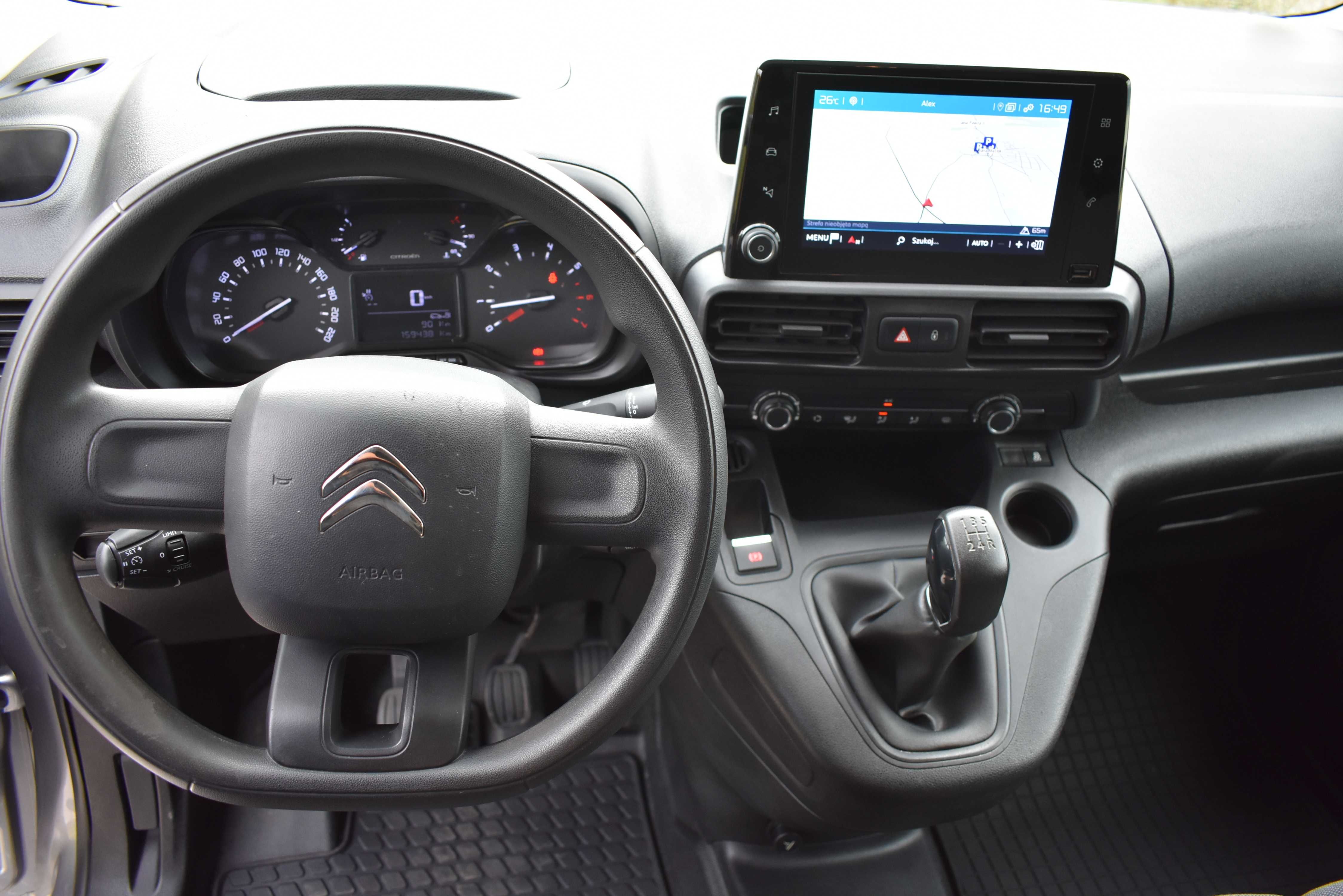 BEZWYPADKOWY Citroen BERLINGO 1.6HDI 2019r FVat23% Navi PDC Nowe Opony