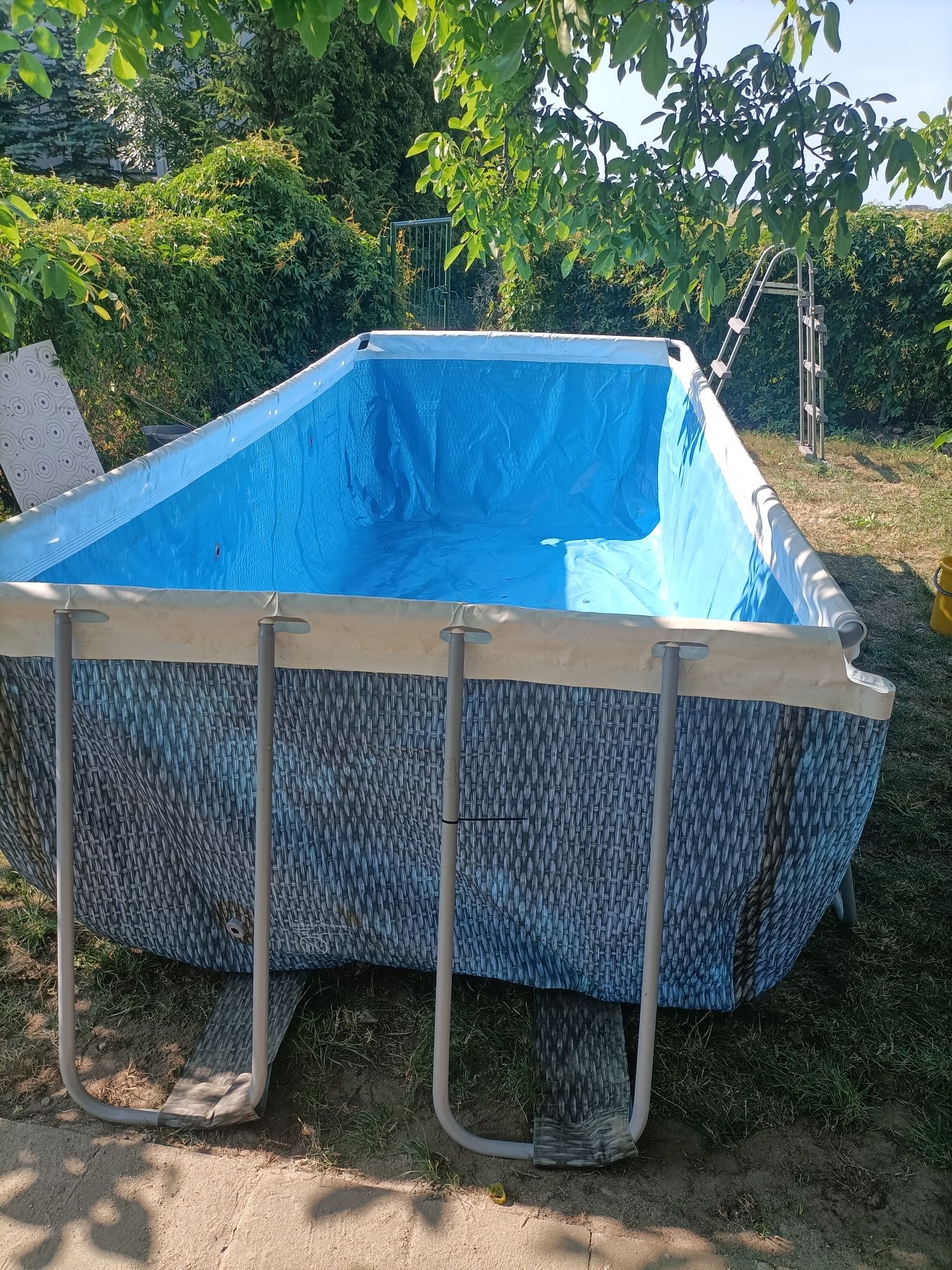 Basen Bestwey 4x2m