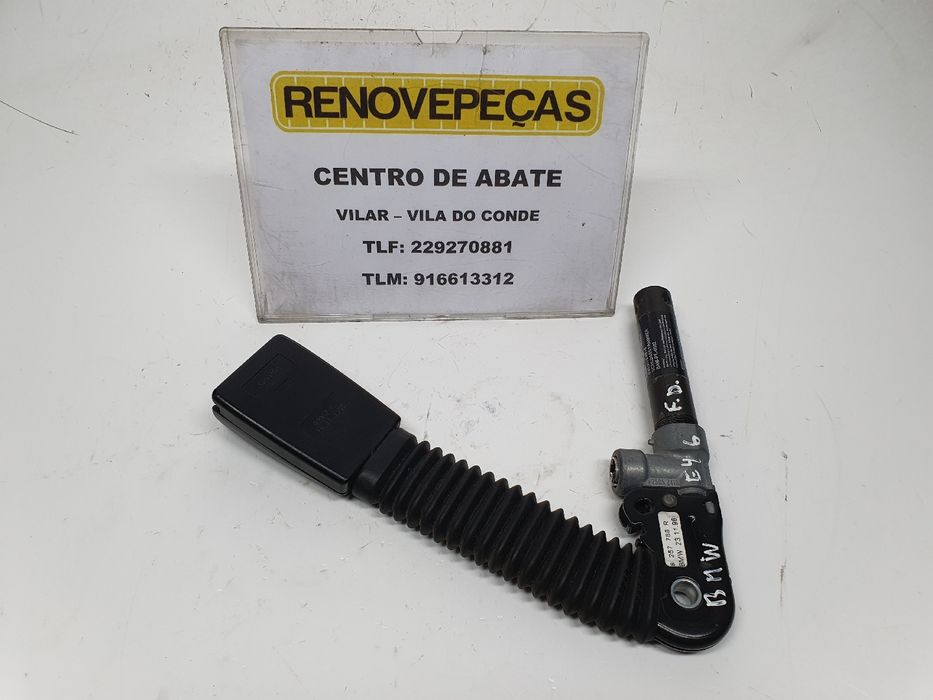Encaixe de cinto frente direito BMW 3 (E46)