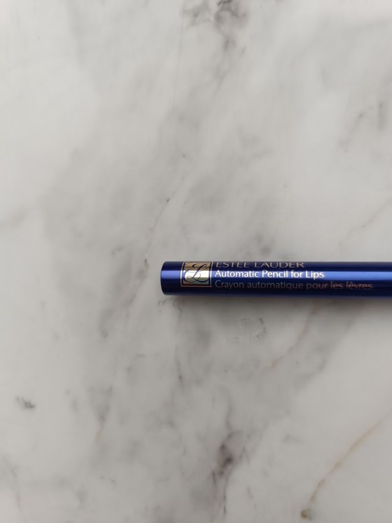 Estee Lauder, automatyczna kredka do ust, czekolada nr 23