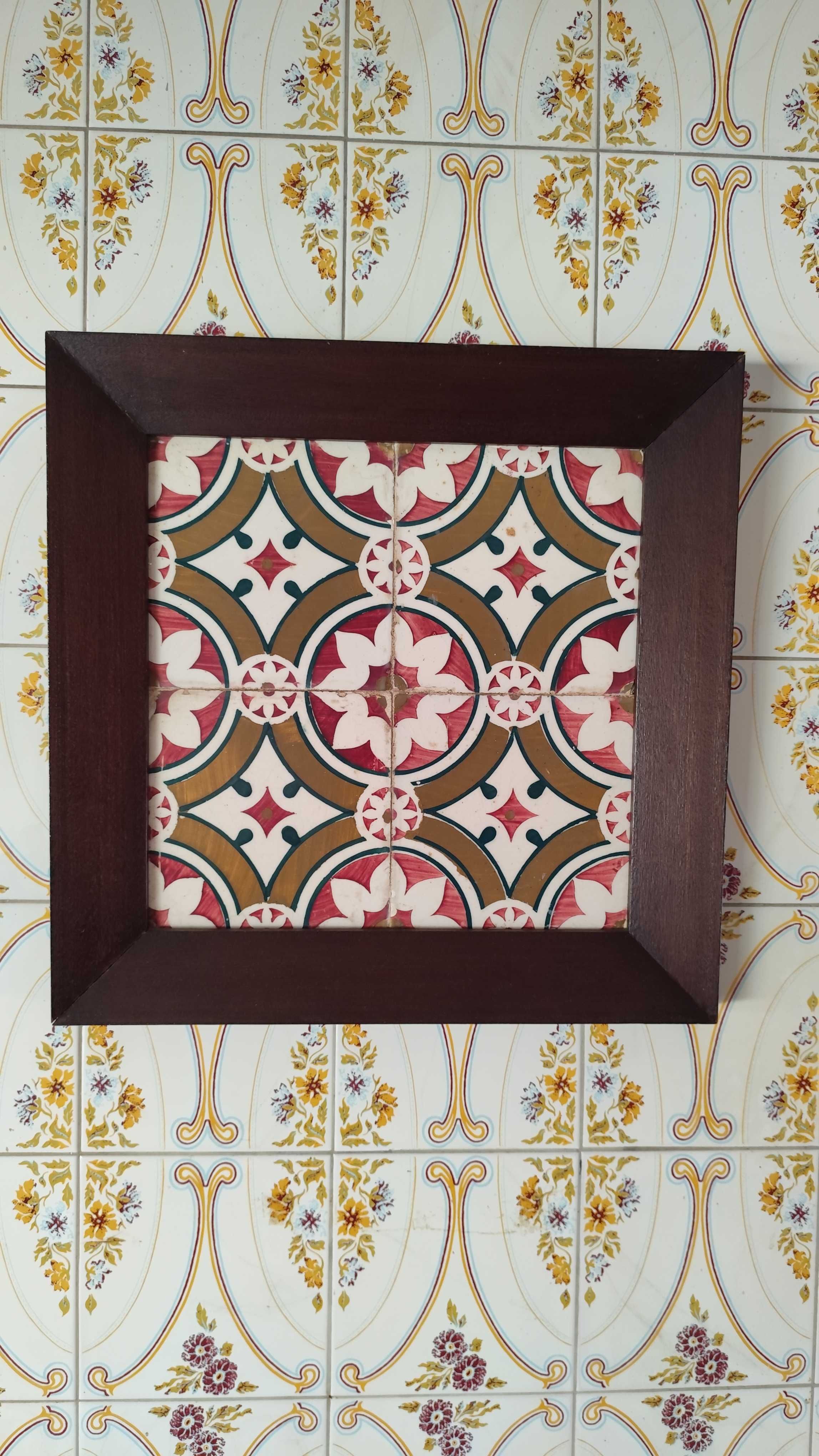 Coleção de azulejos antigos