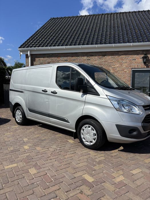 Ford transit custom 2.2