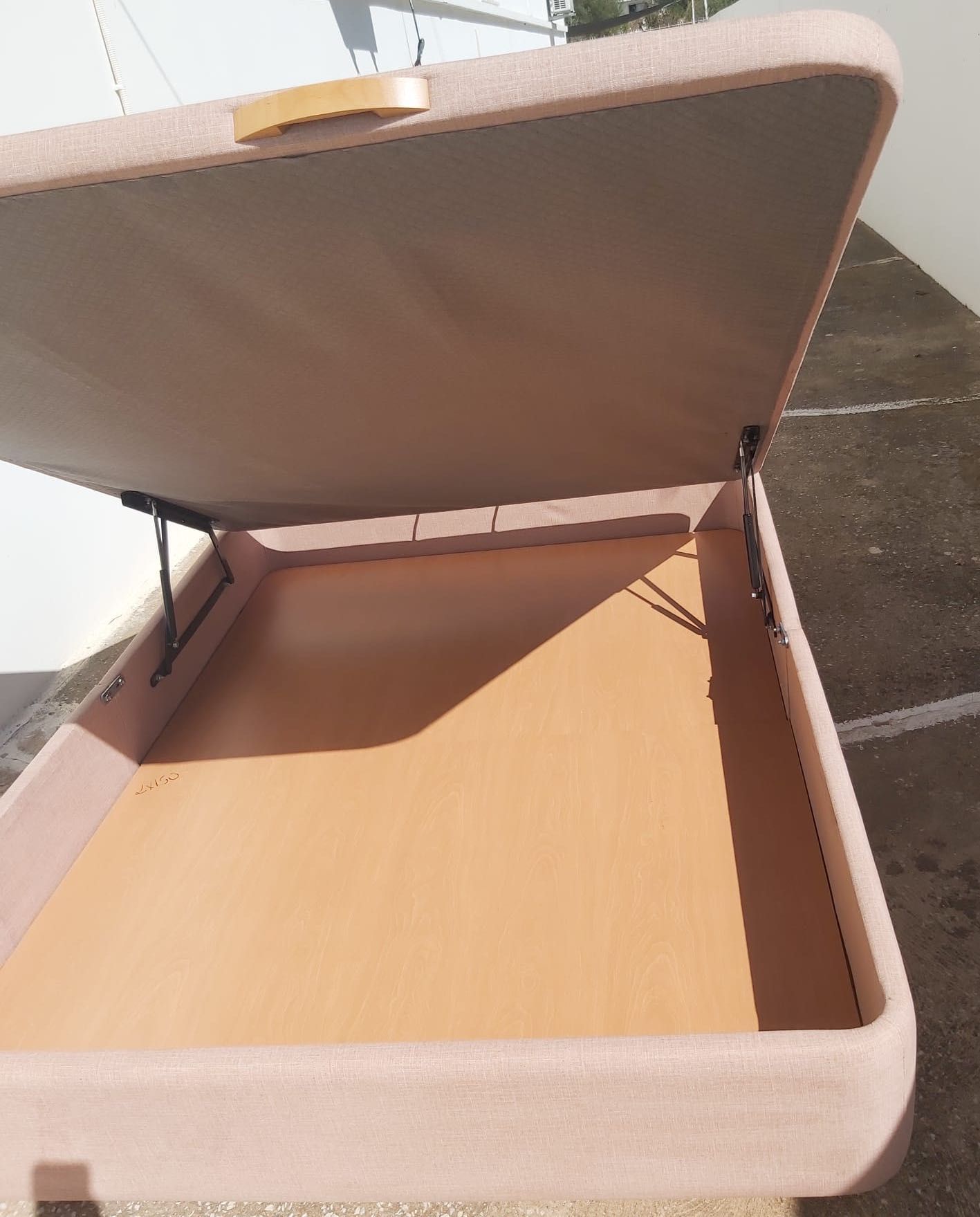 Colchão com base elevatória