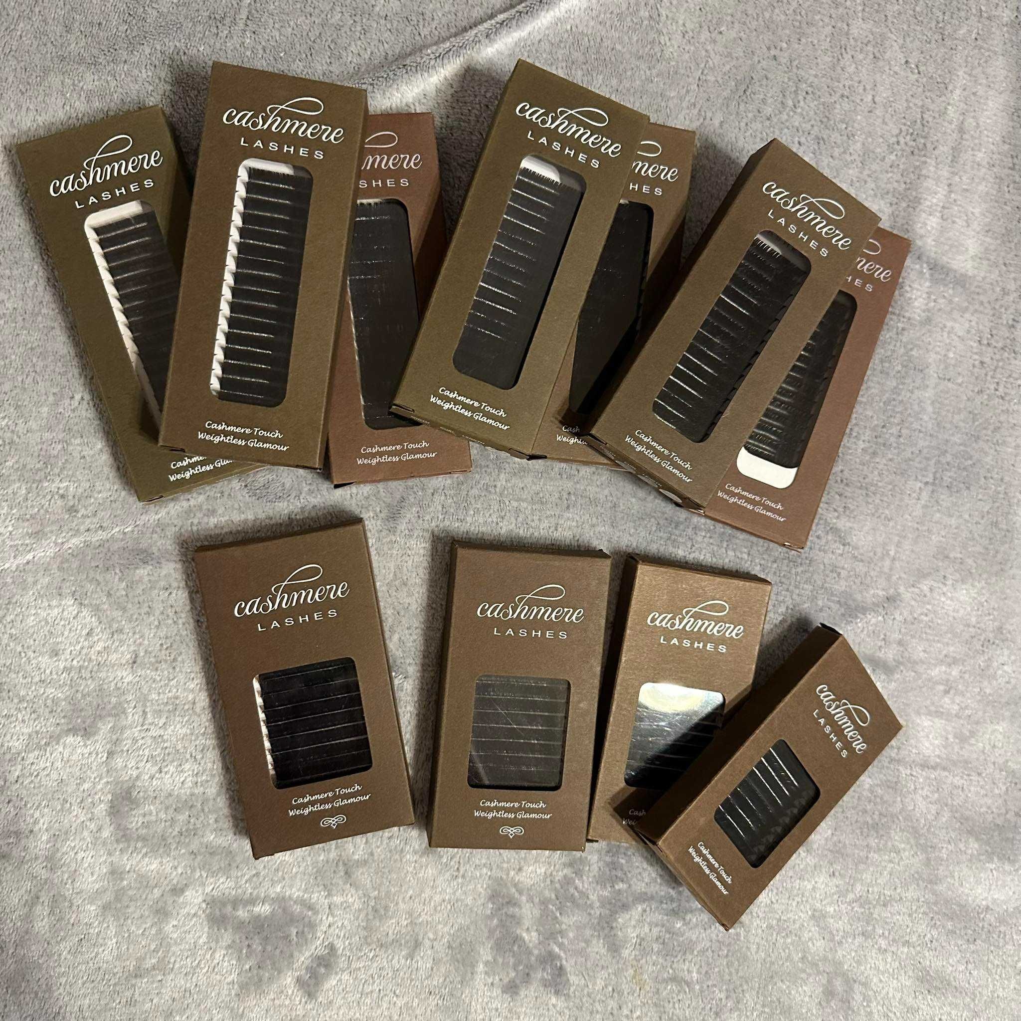 Czarne rzęsy na pasku paletki Cashmere Lashes by Wonder Lashes