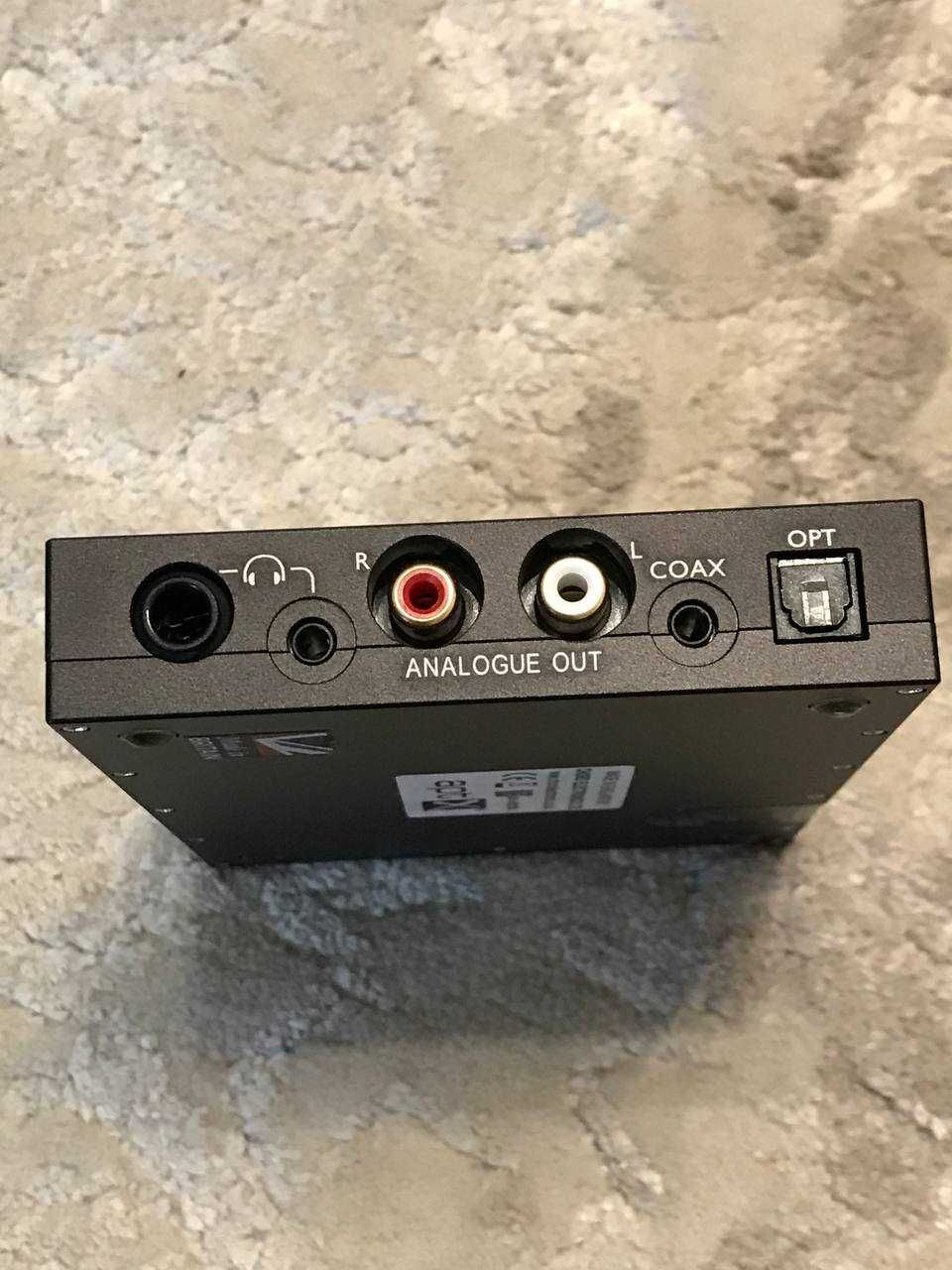 DAC Chord Hugo 2  Mojo  DAC+AMP.