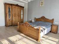 Спальня дубова (ліжко, шафа , тумбочки приліжкові)