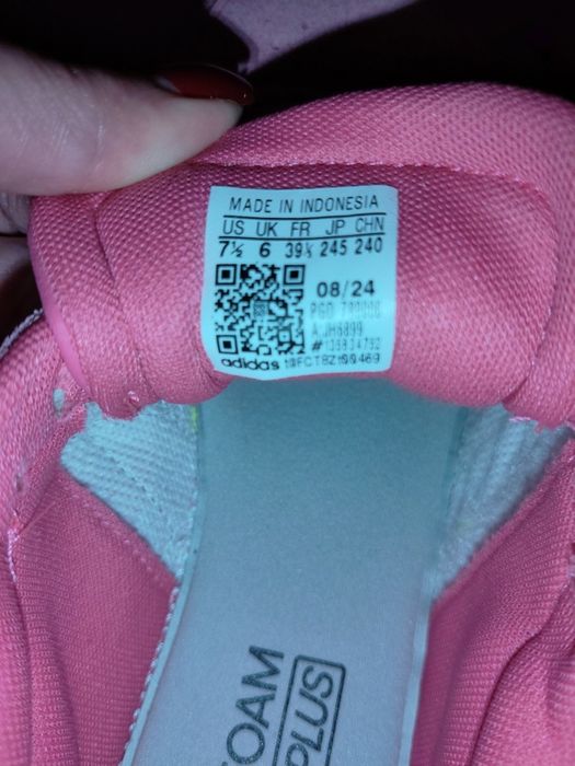 Кросівки оригінальні Adidas