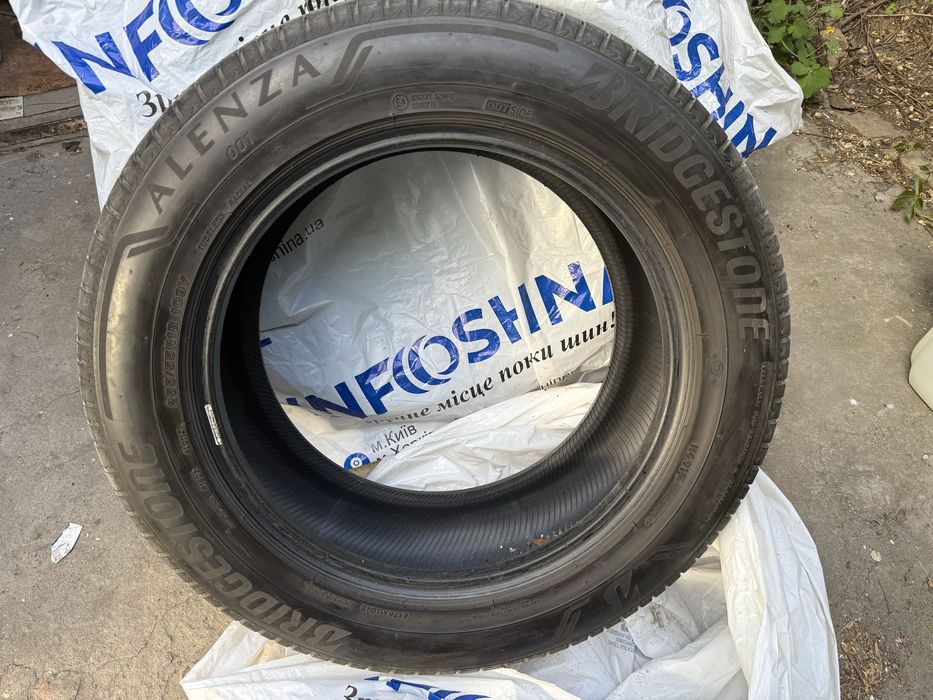 Летние шины Bridgestone Alenza 001 255/55R18