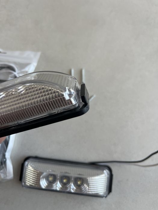 4x lampki Led obrysowe czołowe biała barwa! 12/24v 4 szt za 49 zł nowe
