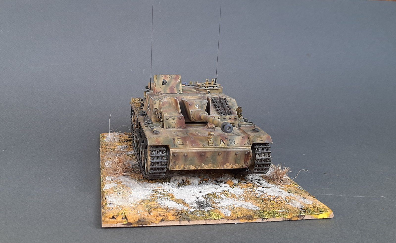 Сборная модель танка StuG 3   1/35