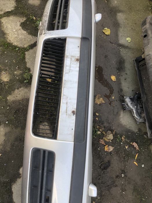 Бампер передній Skoda octavia tour Шкода октавія тур передок 2001-2010