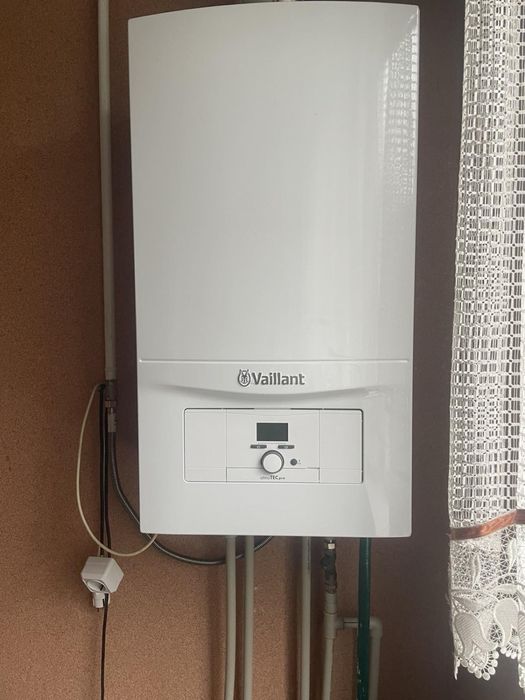 Котел газовий Vaillant домохідний двохконтурний