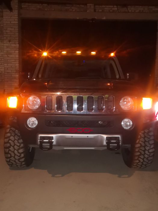 Hummer h3 3.5 benzyna bardzo ładny wygląd nowe opony