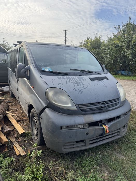 Опель віваро 1.9  не на ходу
