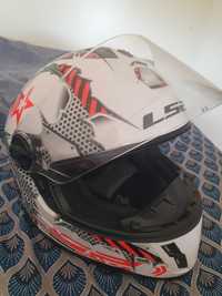 Capacete Ls2 semi novo