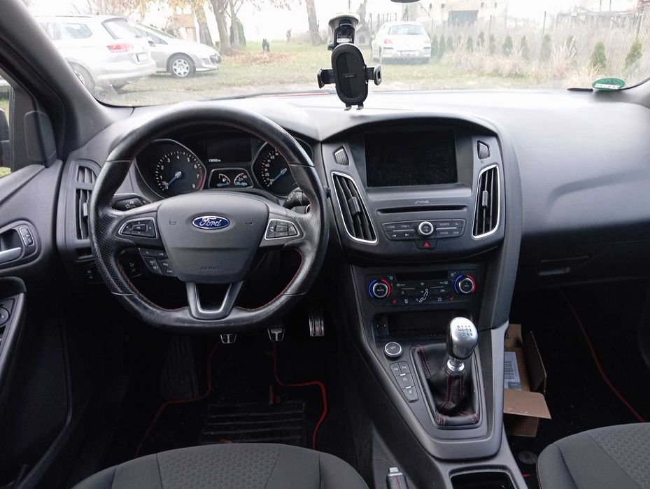 Ford Focus ST Line 2017r, bezwypadkowy, 139 tyś km