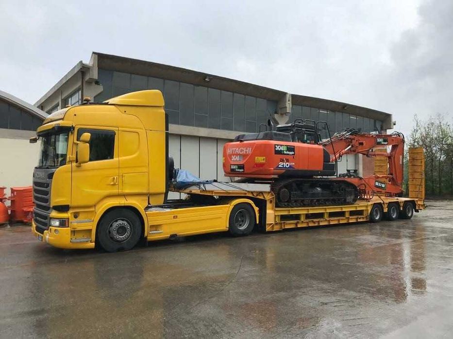 Доставка комбайнів -- розсувним тралом або платформой по Україні