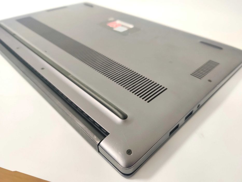 Huawei MateBook D15 AMD Ryzen 5 3500U/RAM 8GB/SSD 256GB